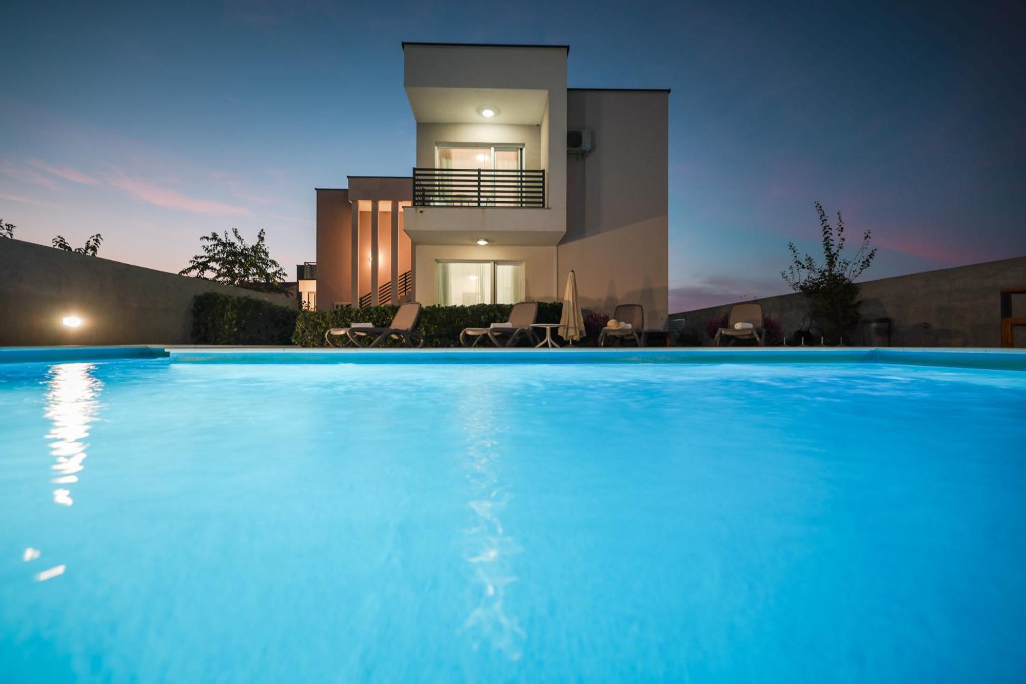 Tonci Zaton Villa